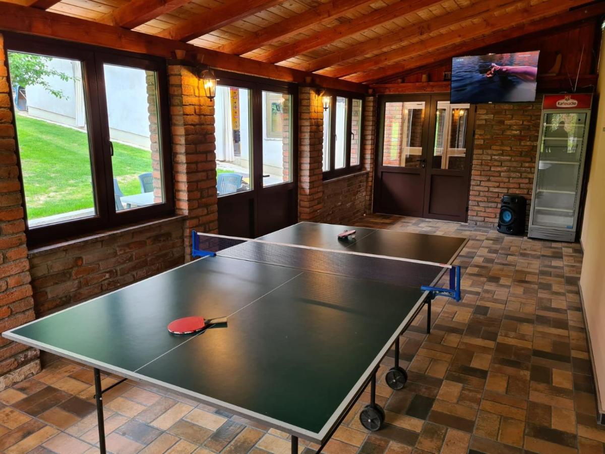 Guest House Blazevic Gornja Gracenica Ngoại thất bức ảnh