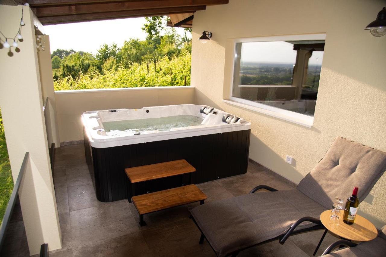 Guest House Blazevic Gornja Gracenica Ngoại thất bức ảnh
